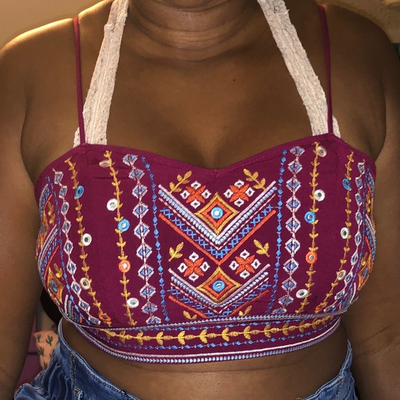 Sequins Crop Top - Picture 2 of 3